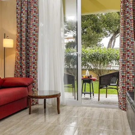 Yourhouse Ronda Playa Holidays * Can Picafort (Mallorca)